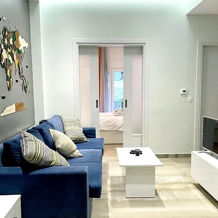 Апартаменты Dreamy Center 11 Thesbnbgr *